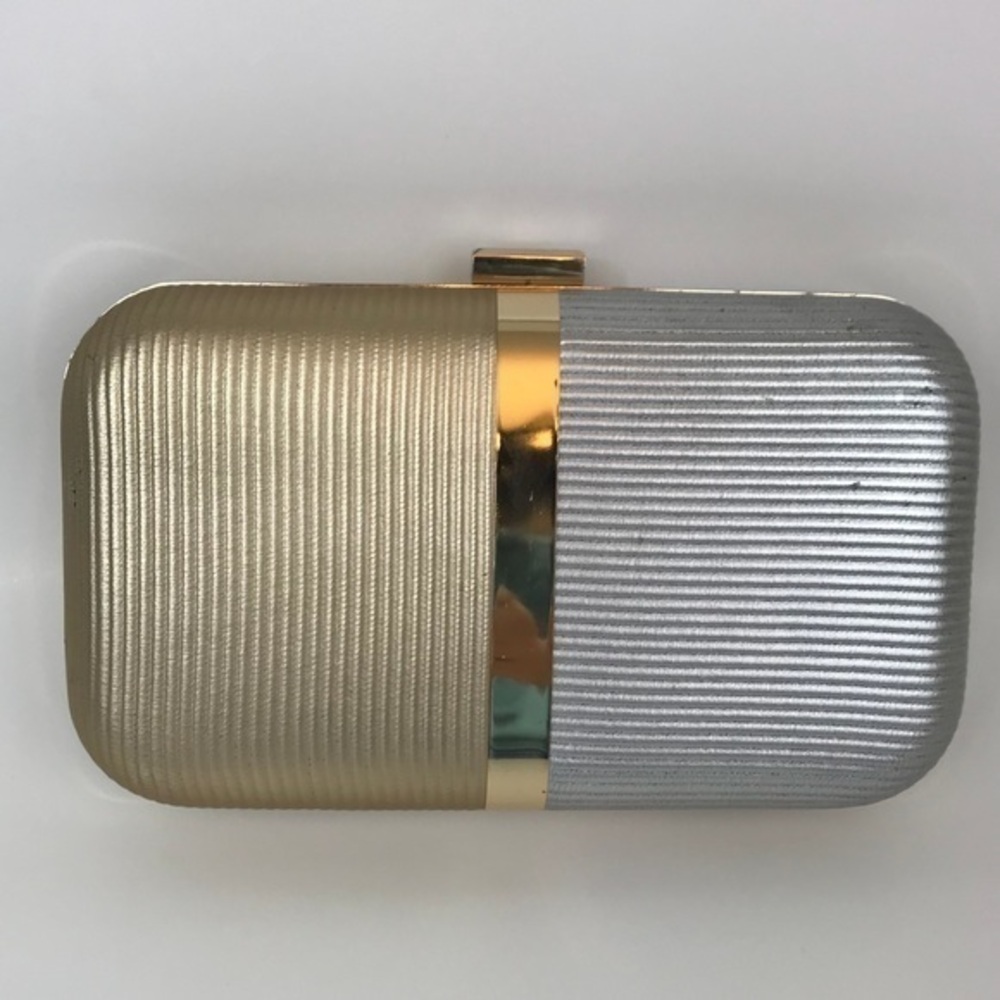 BellaKiara purse new elegant clutch in gold/silver